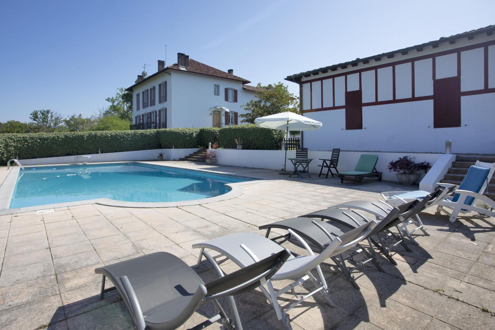 Beltzenia Txoko Villa Юрюня Екстериор снимка